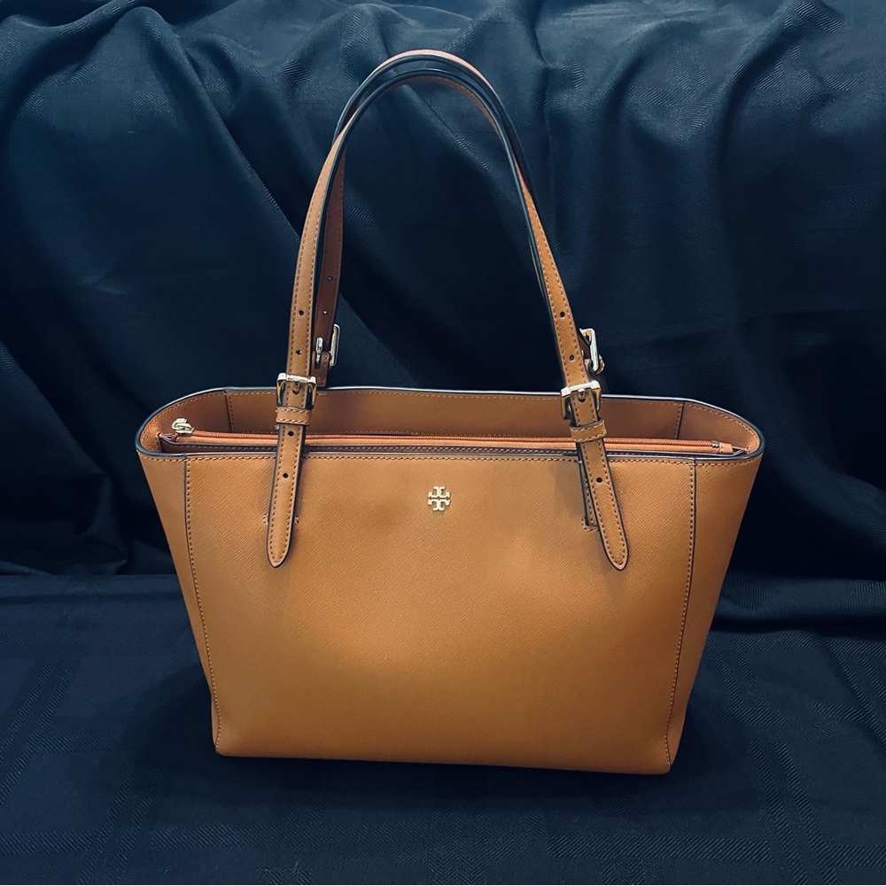 Tory Burch Perry Handbag